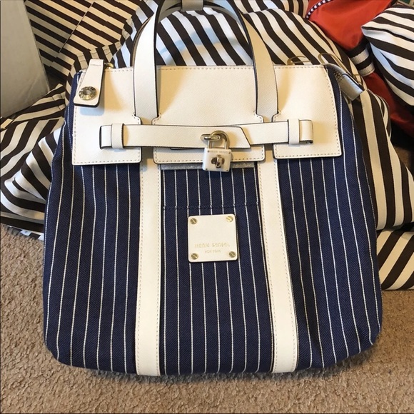 henri bendel Handbags - Henri Bendel Mini Jetsetter